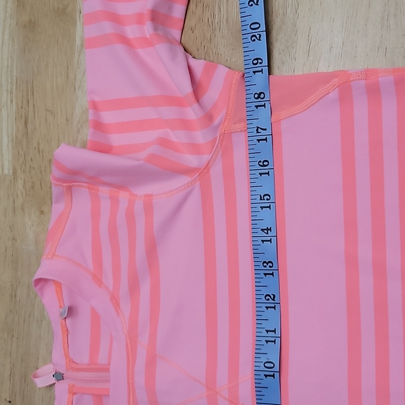 Lululemon Run: Warm Up Crew - Picture 8 of 10